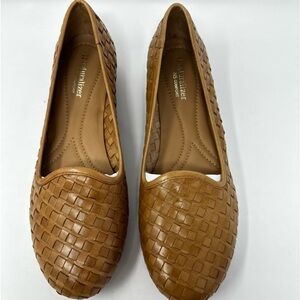 NWOT naturalizer sander brown leather slip on shoes size 9.5 wide